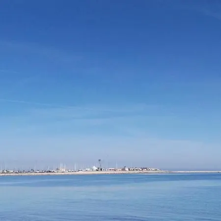 Casa Entre Mar Y Montana دينايا